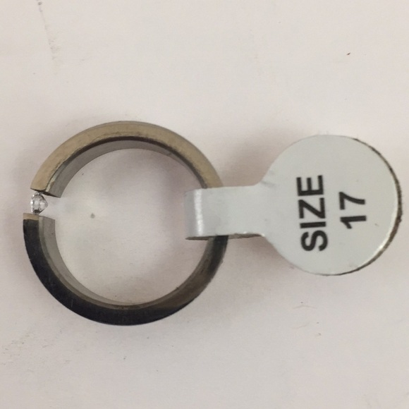 Stainless steel Crystal band ring size 17 - Picture 3 of 5